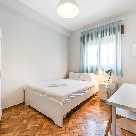 Guestready - Spacious In City Centre Appartement *