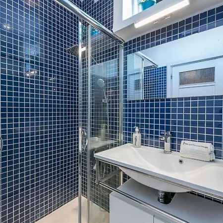 Guestready - Spacious In City Centre Apartment *
